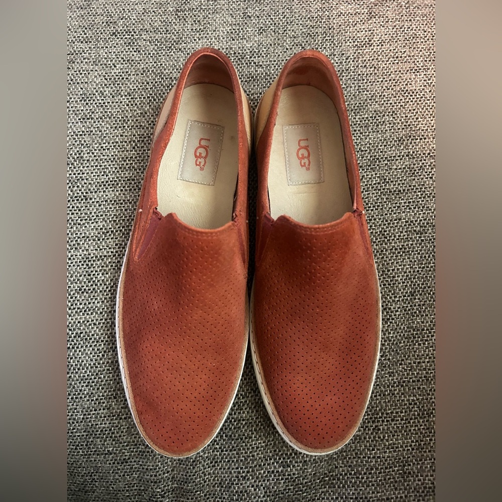 UGG Adley Performance Slip on